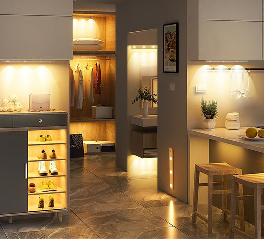 Akıllı sensörlü USB şarjlı LED ışık – Manyetik, dolap ve koridor gece lambası